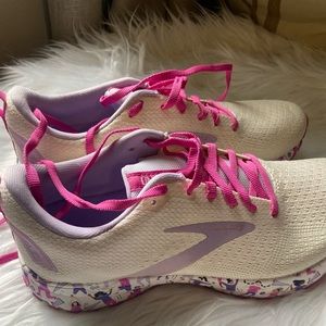 Brand New Brooks Running Sneaker